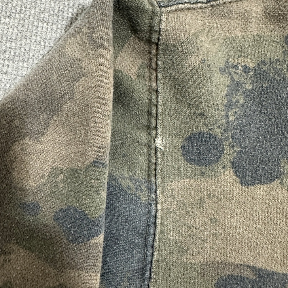 Six Flags Looney Tunes Marvin the Martian Camo Pullover Hoodie Green Mens Large - Picture 10 of 12